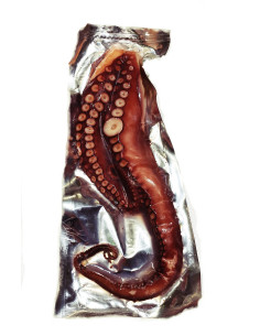 pulpo gallego cocido: 2 PATAS (300Gr / A 350Gr aprox.)